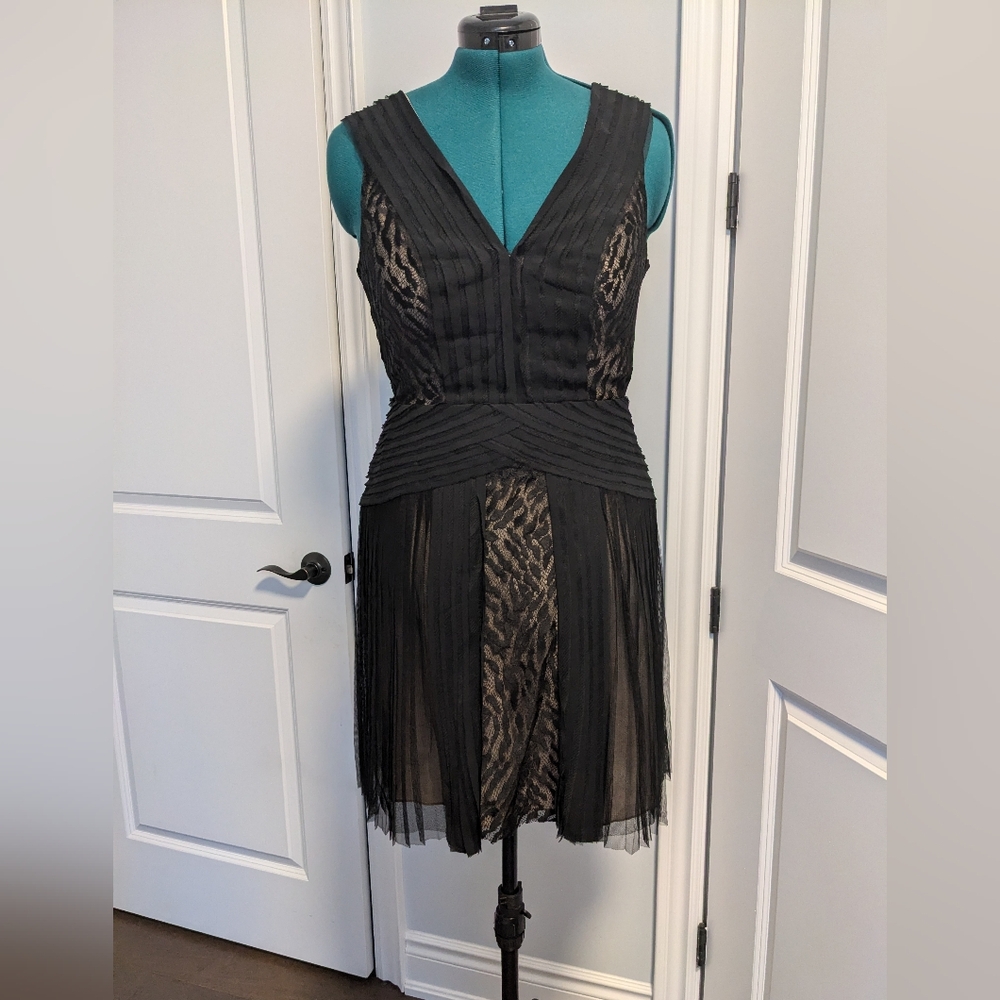 BCBG Max Azaria little black dress, lace detail cocktail dress, women's size 10